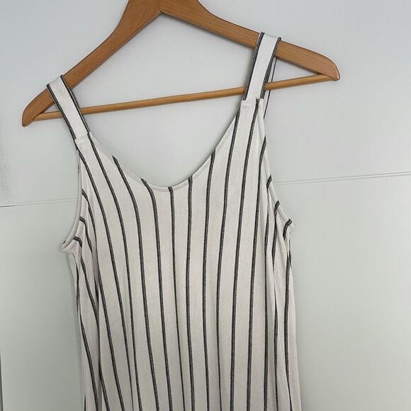 Black and White Striped Dress - Picture 2 of 7